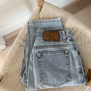 Vintage 90s Calvin Klein High Waisted Mom Jeans 28